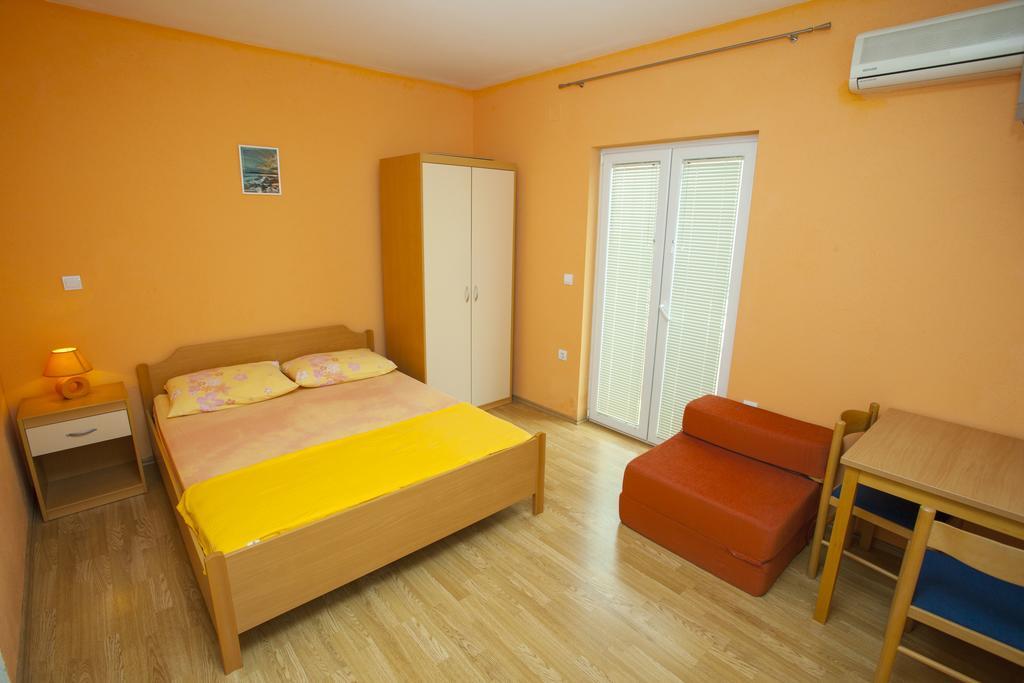 Apartments Makarska Makarska